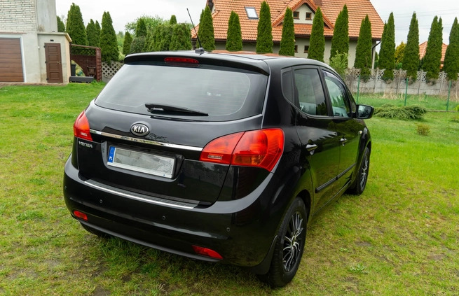 Kia Venga cena 38500 przebieg: 72334, rok produkcji 2015 z Chełmno małe 92